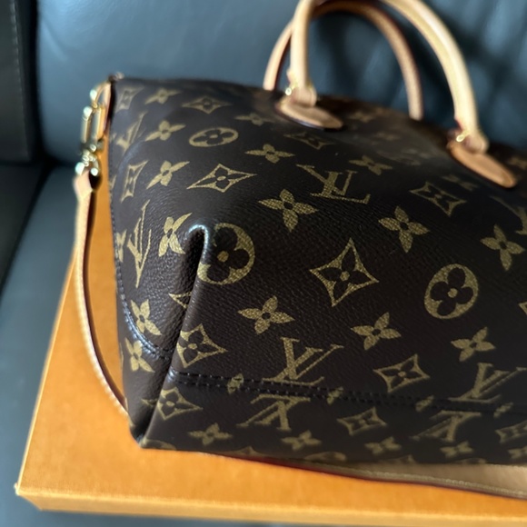 Louis Vuitton Boetie PM - Picture 2 of 16
